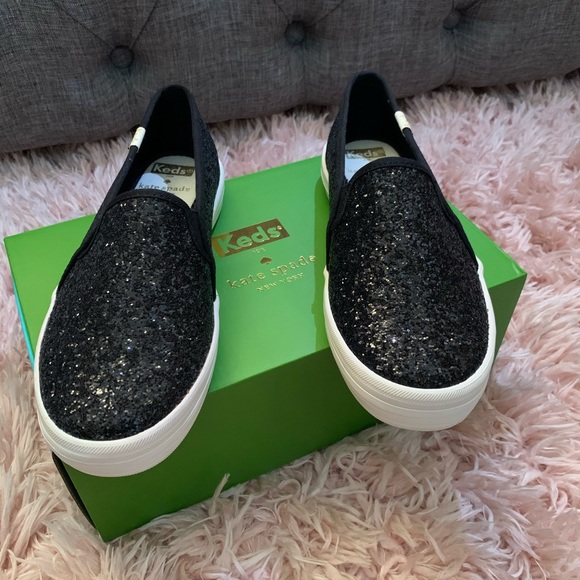 kate spade Shoes - Kate Spade size 6.5 black glitter sneakers